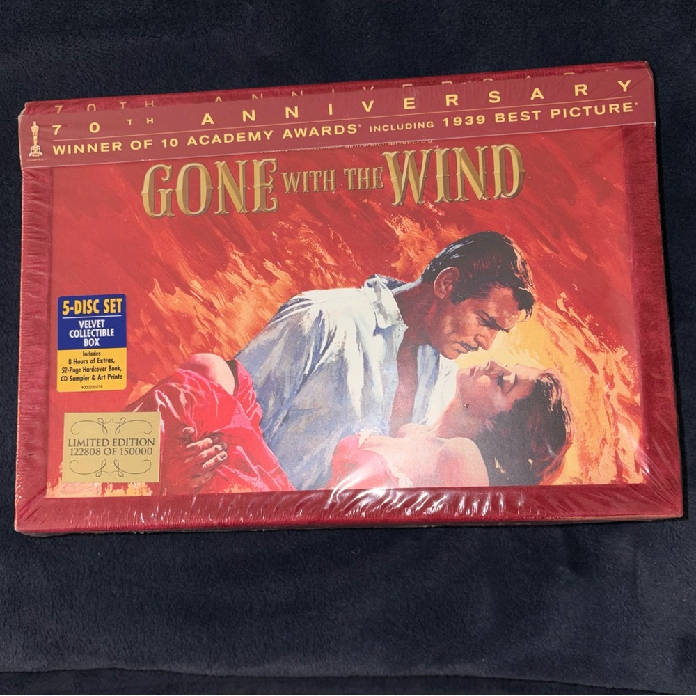70Th Anniversary Gone with the Wind 5-Disc Set Velvet Collection Box